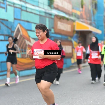 Runner Photo 8103974