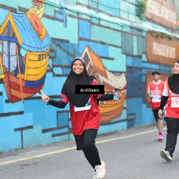Runner Photo 8103981