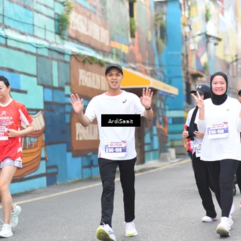 Runner Photo 8103987