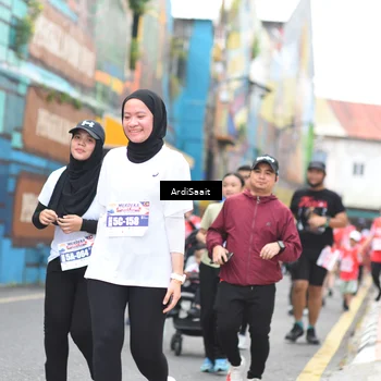 Runner Photo 8103994