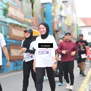 Runner Photo 8103995