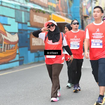 Runner Photo 8104036