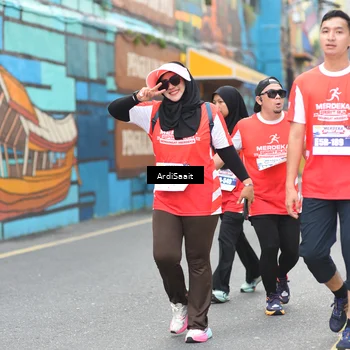 Runner Photo 8104037