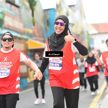 Runner Photo 8104039