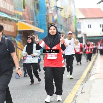 Runner Photo 8104051