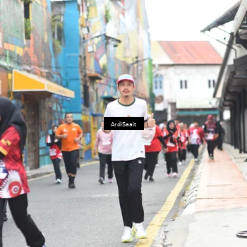 Runner Photo 8104057