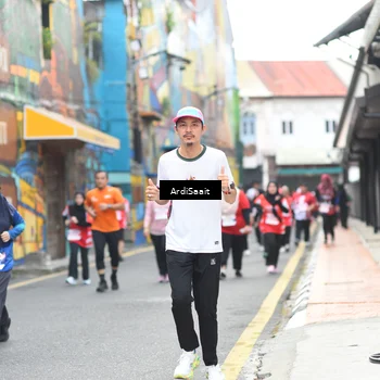 Runner Photo 8104060