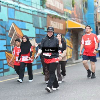 Runner Photo 8104071