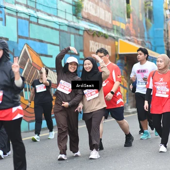 Runner Photo 8104076