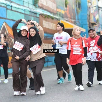 Runner Photo 8104083
