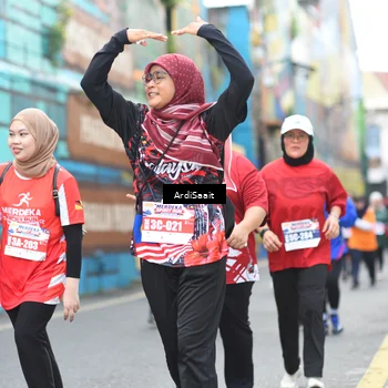 Runner Photo 8104092