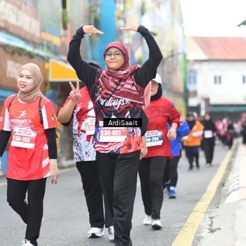 Runner Photo 8104095
