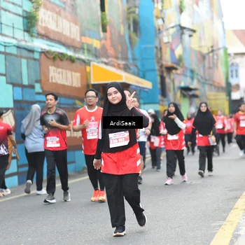 Runner Photo 8104110