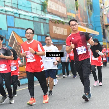 Runner Photo 8104119
