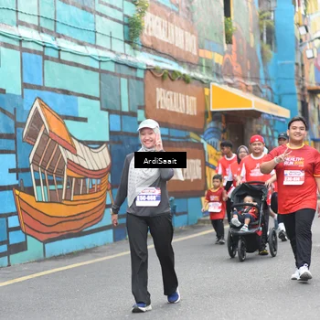 Runner Photo 8104142