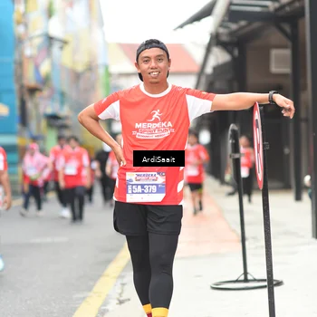 Runner Photo 8104173