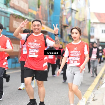Runner Photo 8104189