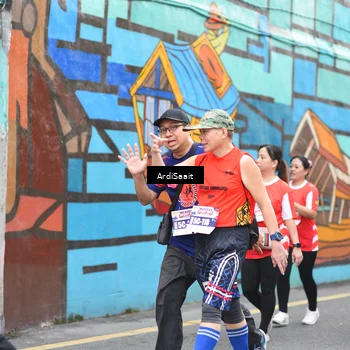 Runner Photo 8104215