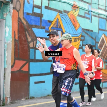 Runner Photo 8104217