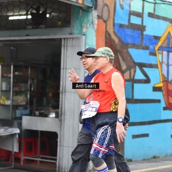 Runner Photo 8104218