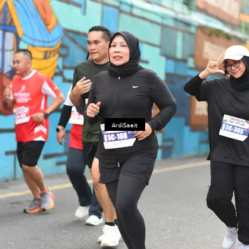 Runner Photo 8104224