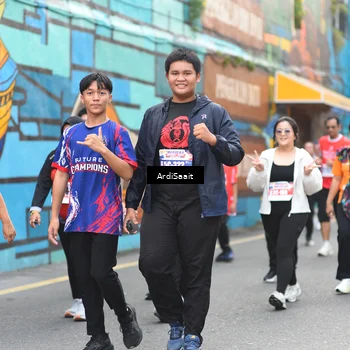 Runner Photo 8104254