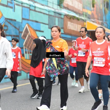 Runner Photo 8104261