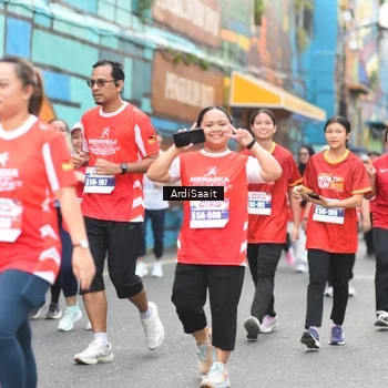 Runner Photo 8104265