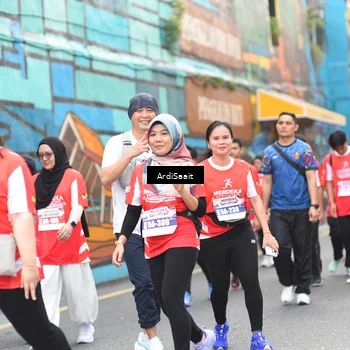 Runner Photo 8104282