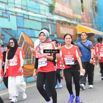 Runner Photo 8104288