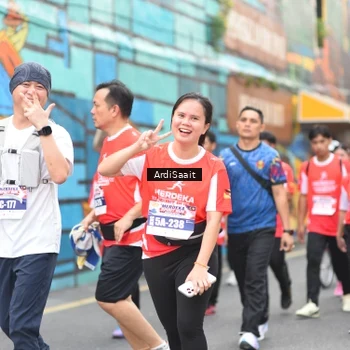 Runner Photo 8104289