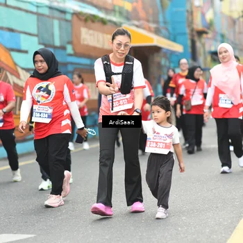 Runner Photo 8104318