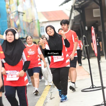 Runner Photo 8104338