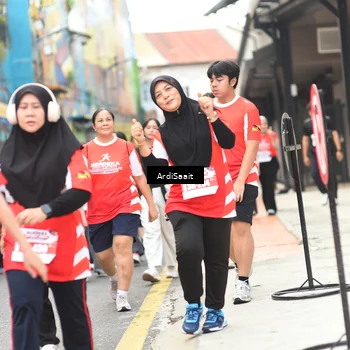 Runner Photo 8104342