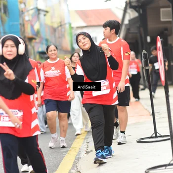 Runner Photo 8104343