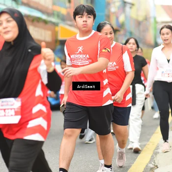 Runner Photo 8104350