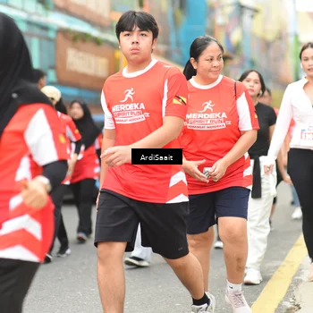Runner Photo 8104352