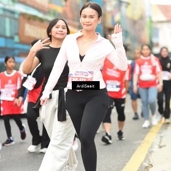 Runner Photo 8104359