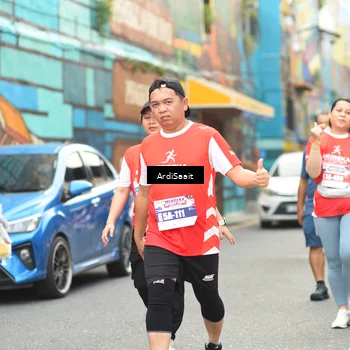 Runner Photo 8104362