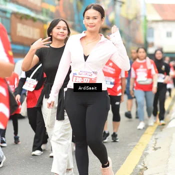 Runner Photo 8104374