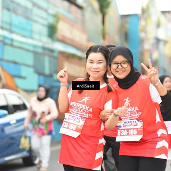 Runner Photo 8104381