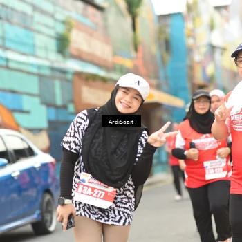 Runner Photo 8104390