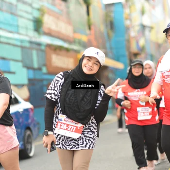 Runner Photo 8104391
