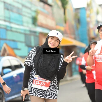 Runner Photo 8104392
