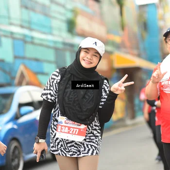 Runner Photo 8104393
