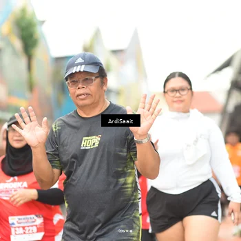 Runner Photo 8104397