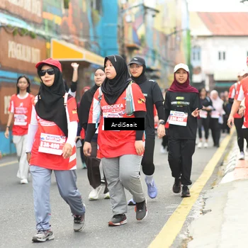 Runner Photo 8104424