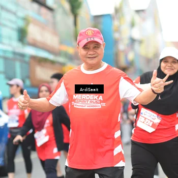 Runner Photo 8104438
