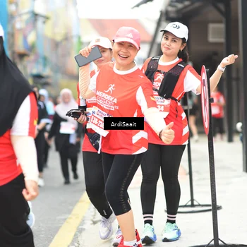 Runner Photo 8104439
