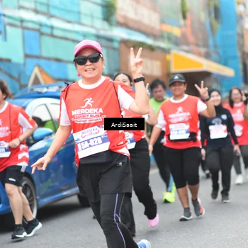 Runner Photo 8104457